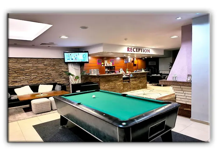 Teo And Miki 612 Pamporovo